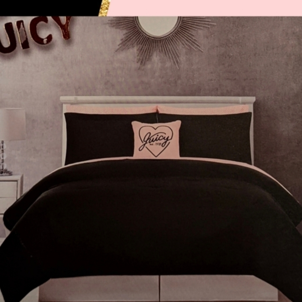 Juicy Couture Black & Blush 8pc Bedding Set -Queen